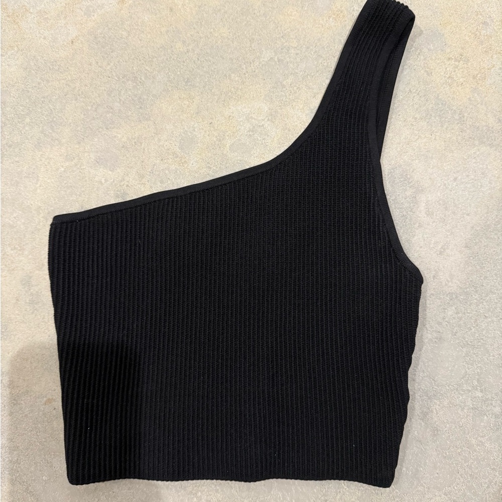 Aritzia Cropped Black One-Shoulder Ribbed Top